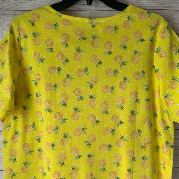 Easy Essentials Yellow Pineapple Polka Dot Print Tee Shirt Short Sleeve Size L - Picture 6 of 10